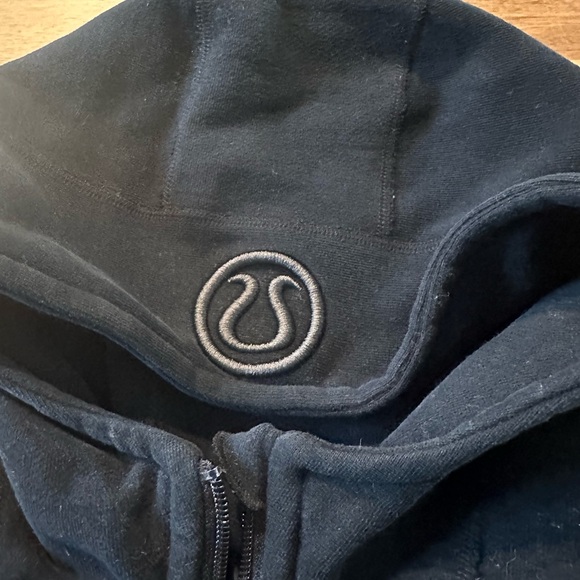 Lululemon Full Zip Hoodie| Black - Picture 12 of 16